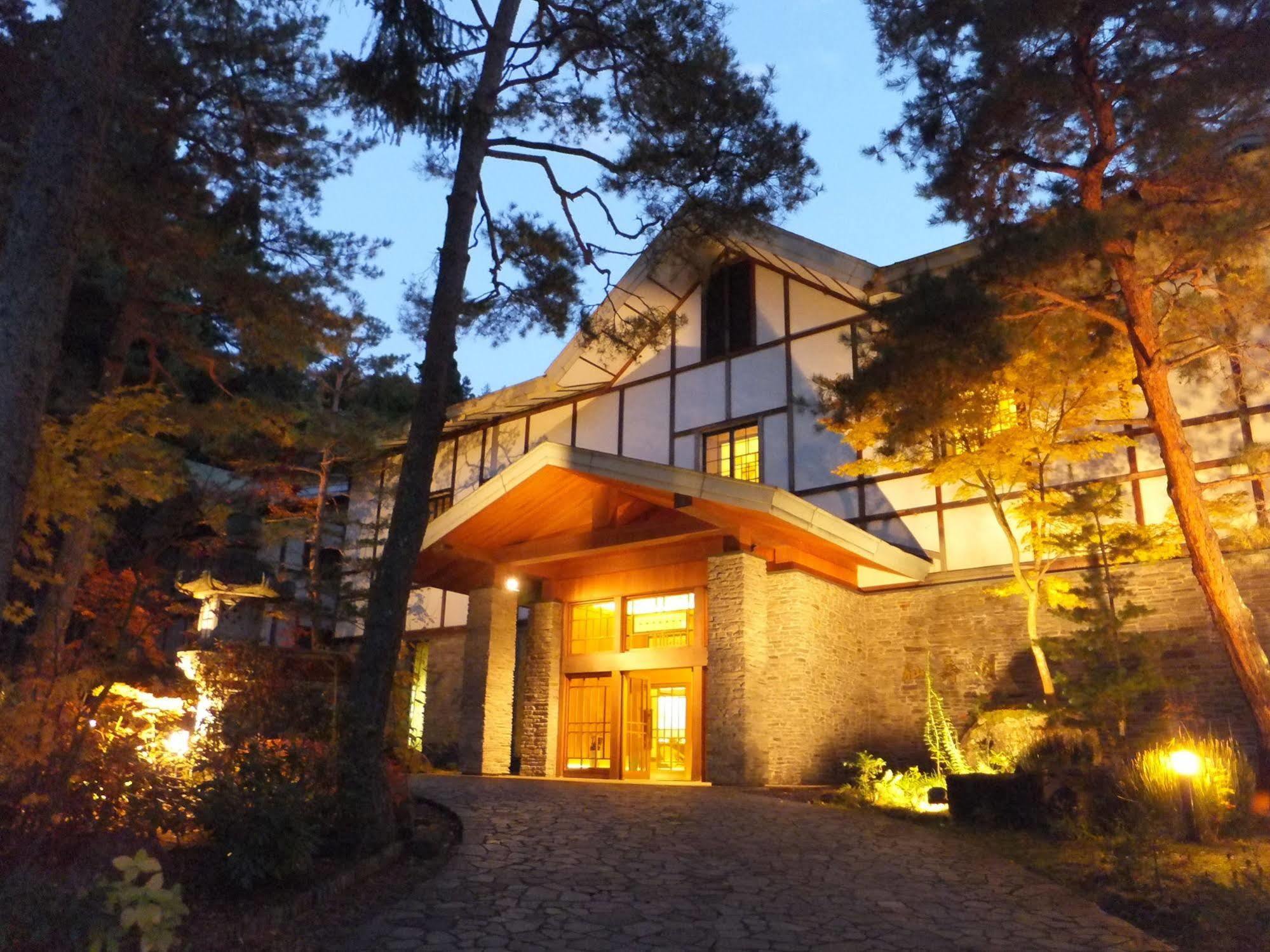Senjukaku Hotel Yamanouchi  Exterior photo